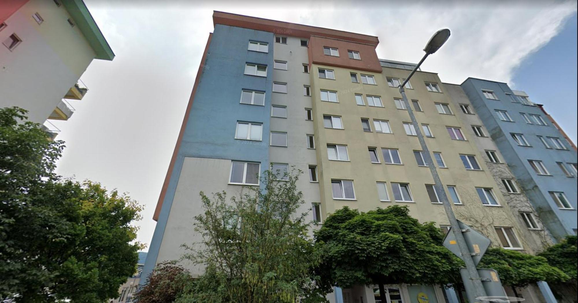 Alure Residences 3 & 24H Self Check-In, Parking In The Garage In The Apartment Building Included, New Building, Terrace, Green Location With A Forest Park With A Lake, Children'S Playground Banská Bystrica Exteriör bild